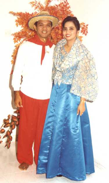 Milo&Cherry.JPG (22874 bytes)